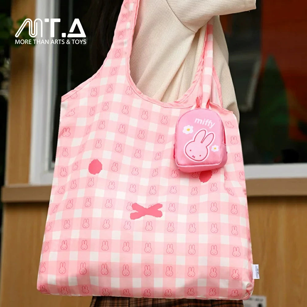 VIPO x Miffy Portable 2-in-1 Mini Bag Blind Box