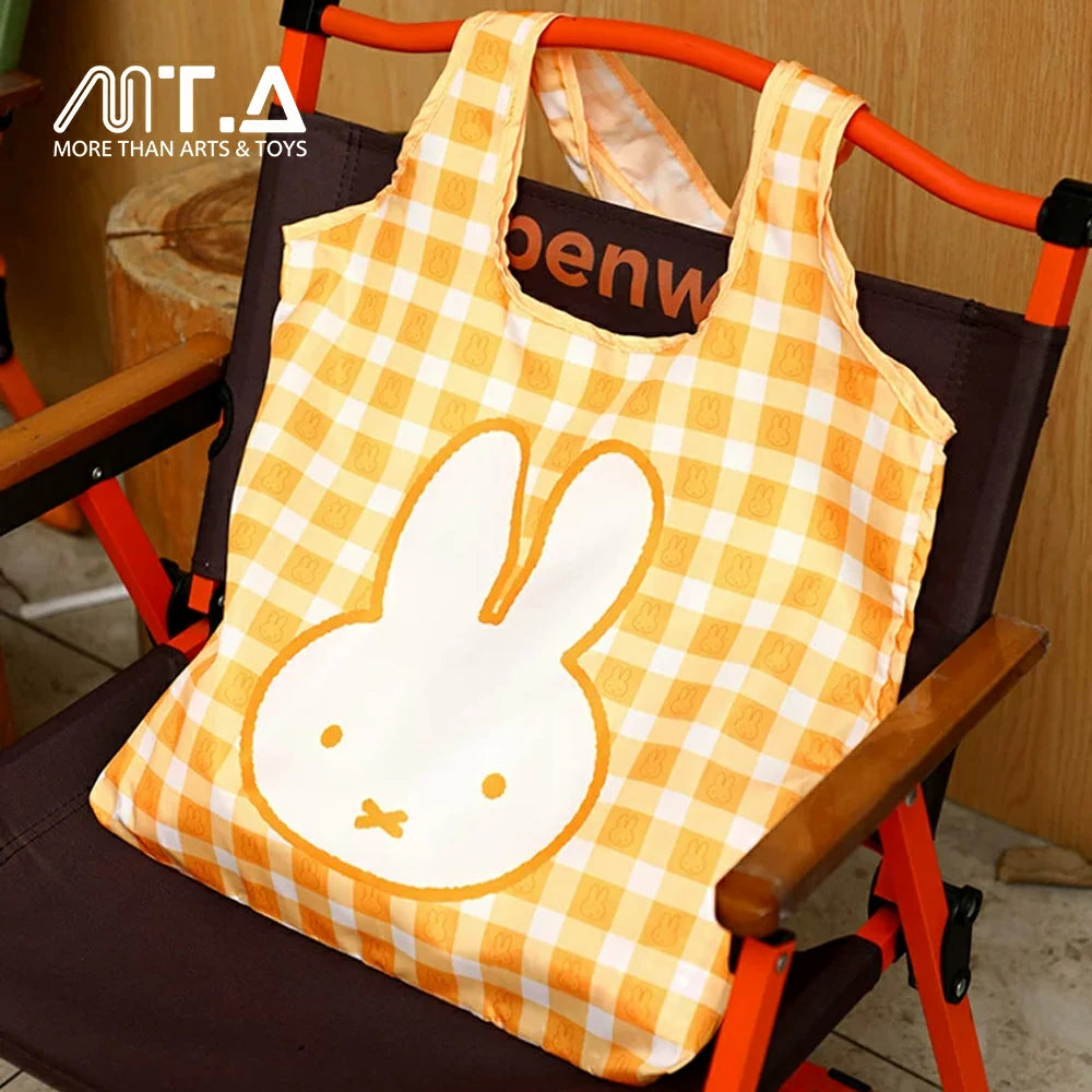 VIPO x Miffy Portable 2-in-1 Mini Bag Blind Box